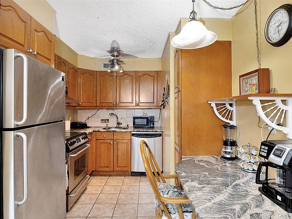 4th image of 166-31 9th Avenue #6A