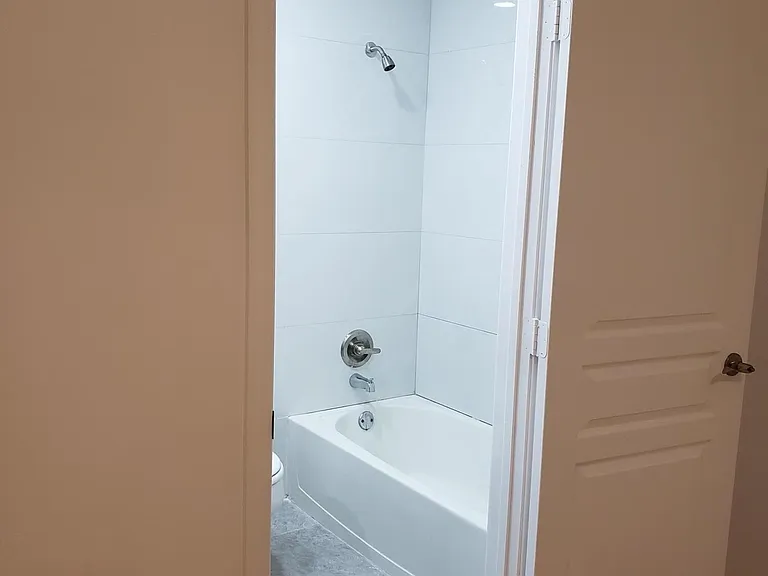 4963 SW 31st Ter #4963 — Photo 16