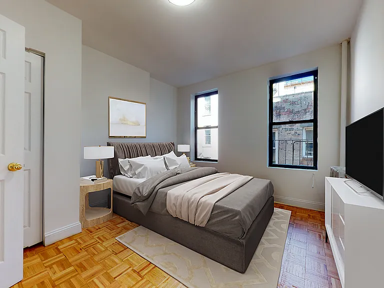 405 W 50th St #3D — Photo 2