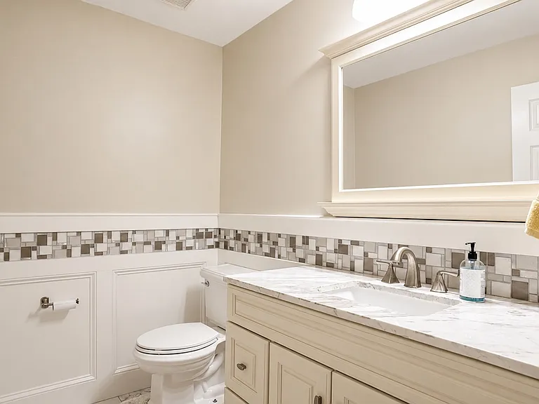 12 Raven Dr — Photo 7