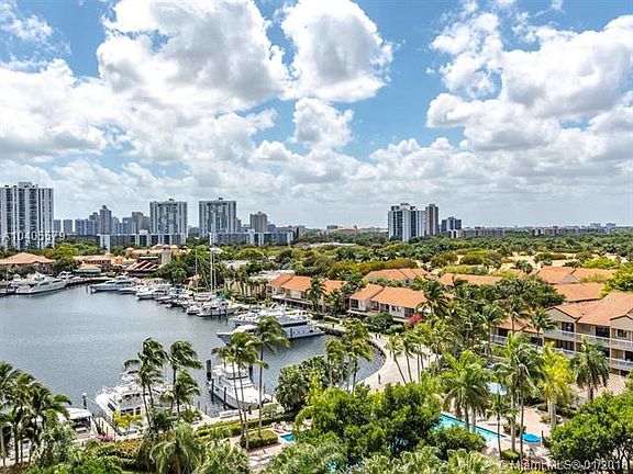 2nd image of 3610 Yacht Club Dr APT 913