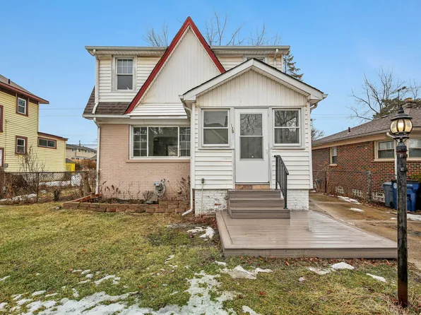 135 Alice Ave, Bloomfield Hills, MI 48302