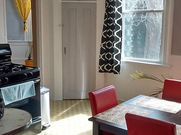 4th image of 1330 N 12th St #1326-9