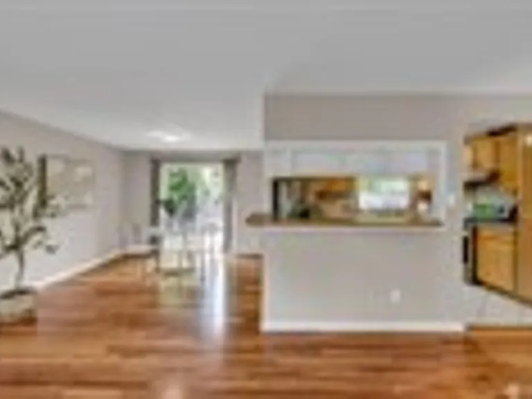 14638 124th Pl NE — Photo 4