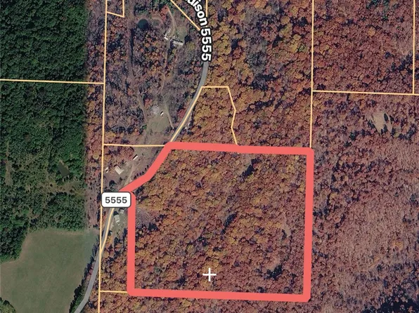 Madison St #5555, Huntsville, AR 72740