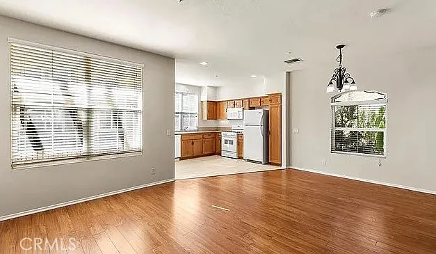 308 Terra Bella — Photo 3