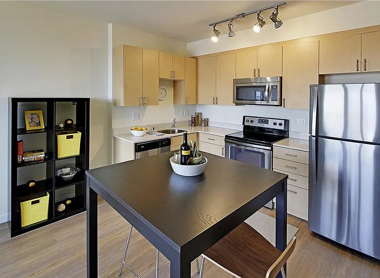 Alcove | Kitchen + Dining