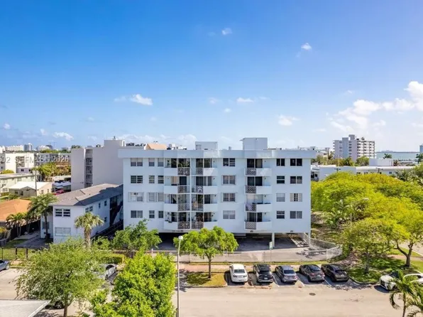 1990 Marseille Dr APT 501, Miami Beach, FL 33141