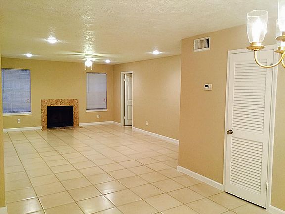 5th image of 9700 Leawood Blvd #3/5
