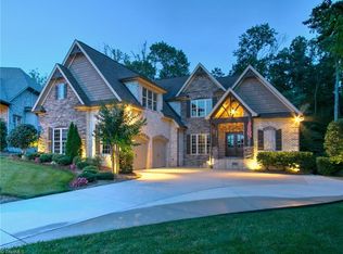 2000 Stratton Hills Ct, Greensboro, NC 27410