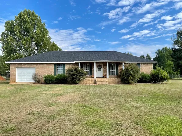 3283 Halls Crossroads Rd, Repton, AL 36475