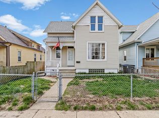 1906 S 11th St, Council Bluffs, IA 51501