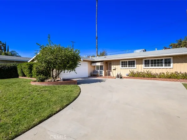 20545 Gresham St, Winnetka, CA 91306
