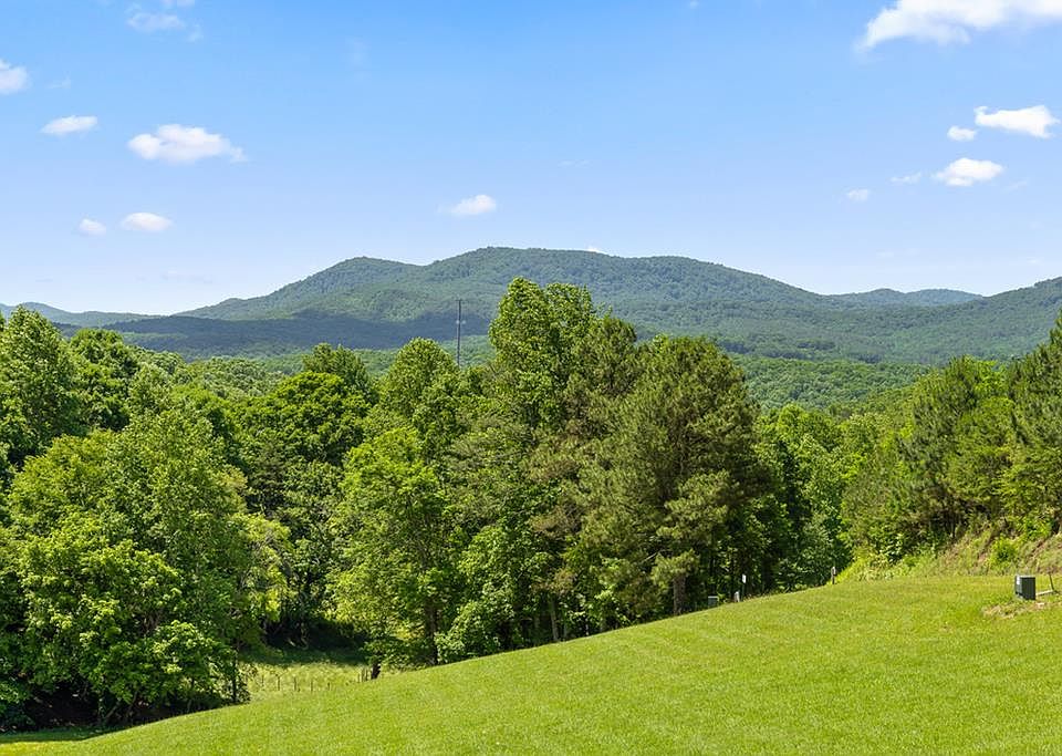 1st image of 12 Squirrel Hunting Rd