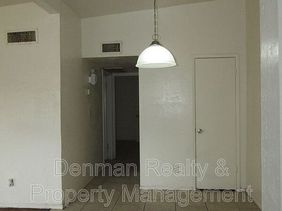 5th image of 7109 N 68th Dr APT 3