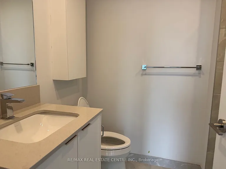 430 Square One Dr #519 — Photo 22