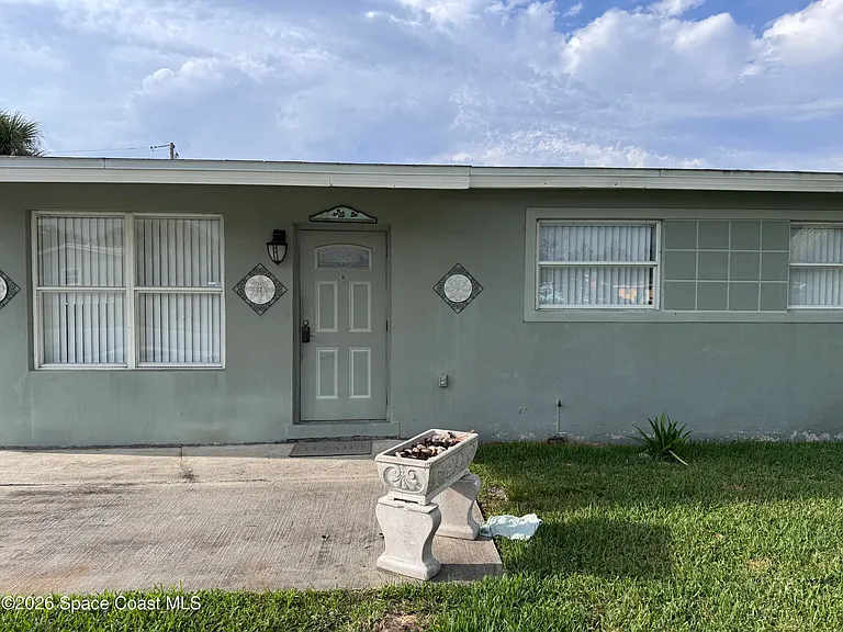 300 W Rutgers St — Photo 2
