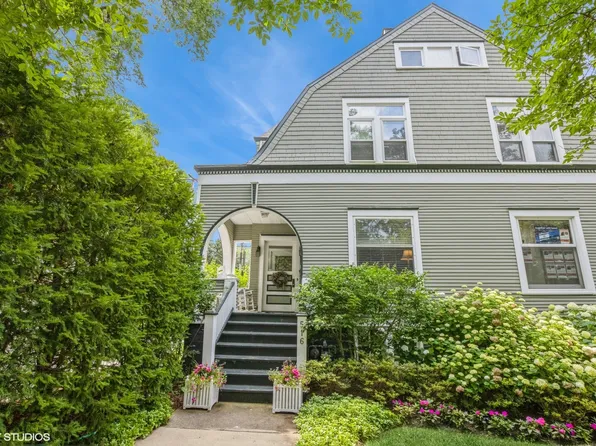 516 Greenwood St, Evanston, IL 60201