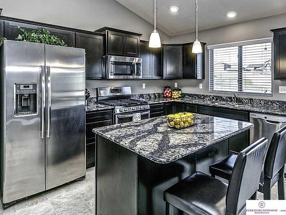 5th image of 6612 Elm Hurst Dr