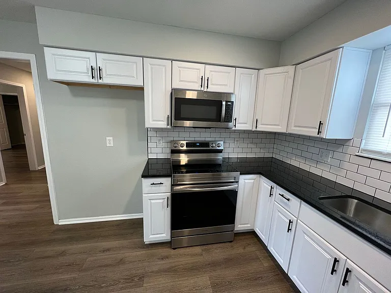 1409 S Haden Ct — Photo 9