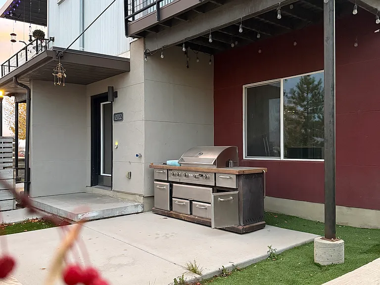12722 S Rodwell Ct — Photo 3