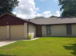 6823 La Violetta Dr, Houston, TX 77083