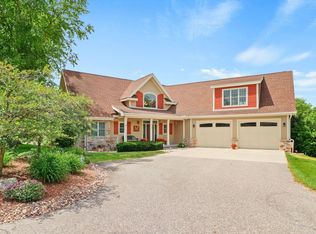 S8749 Waters Edge Way #41, Merrimac, WI 53561