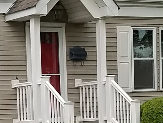 2nd image of 244 Saint James Ave N