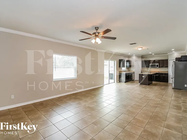 10286 Magnolia Hills Dr — Photo 3
