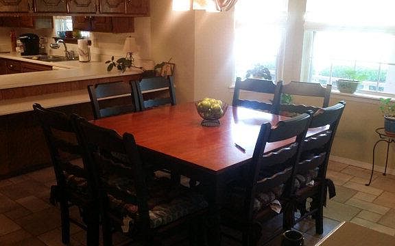 2nd image of 215 Byng Dr