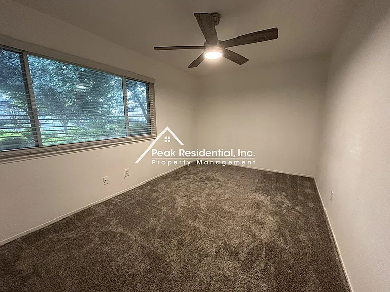 5814 Shadow Creek Dr #1 — Photo 12