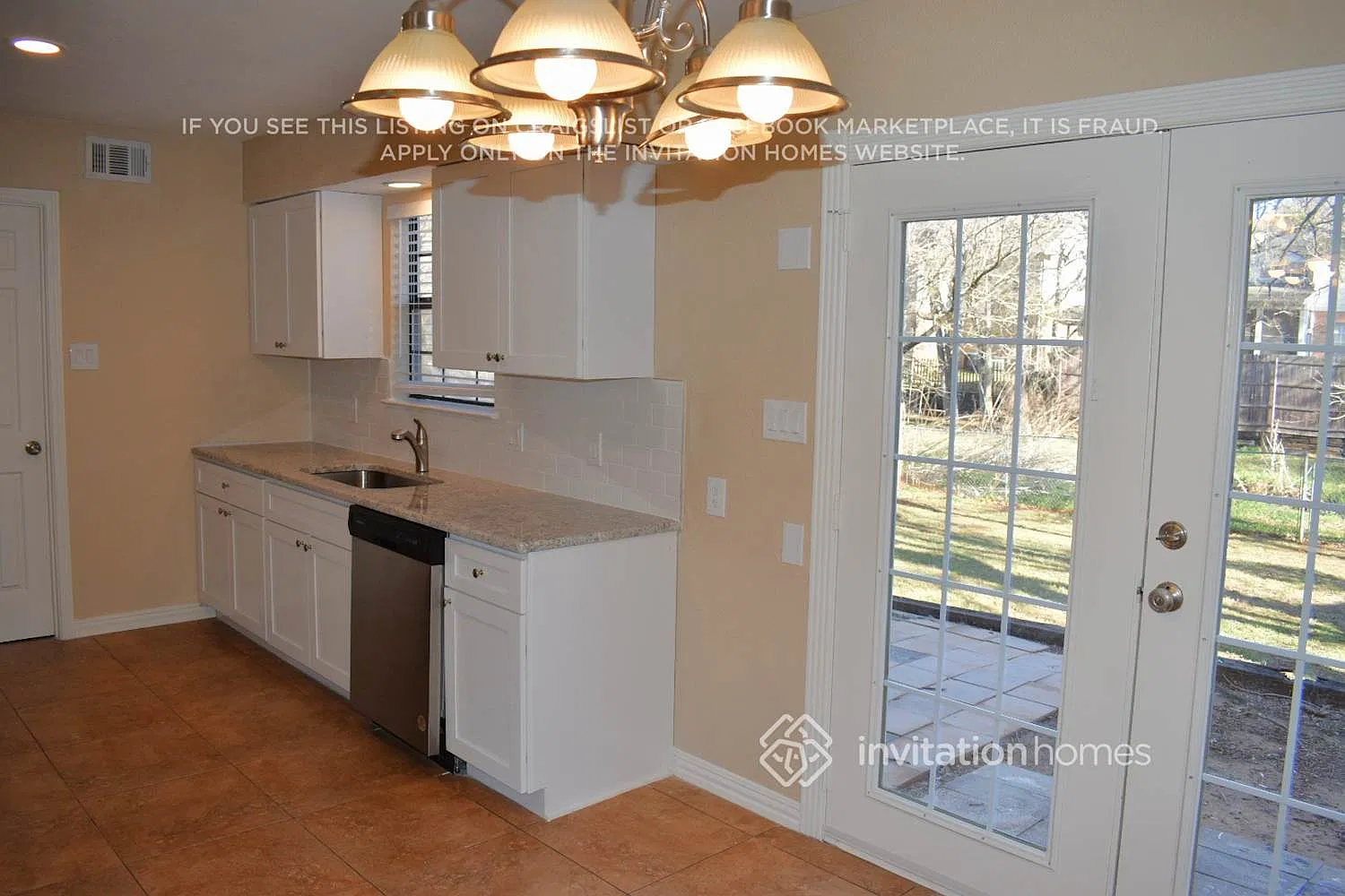 2123 W Nathan Lowe Rd Arlington, TX 76017 — Photo 3