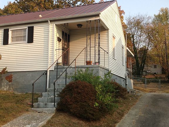 2nd image of 512 E Columbia Ave
