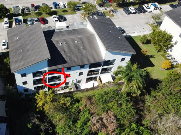 8055 NW 104th Ave APT 23, Doral, FL 33178