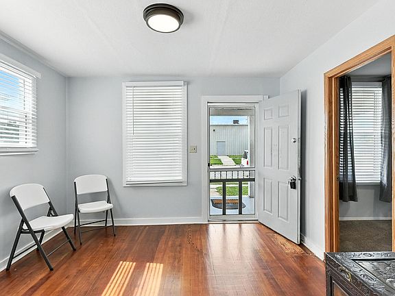 5th image of 1732 Avenue A