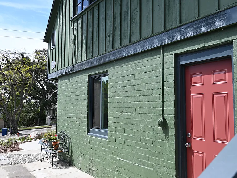 181 E Alegria Ave — Photo 21