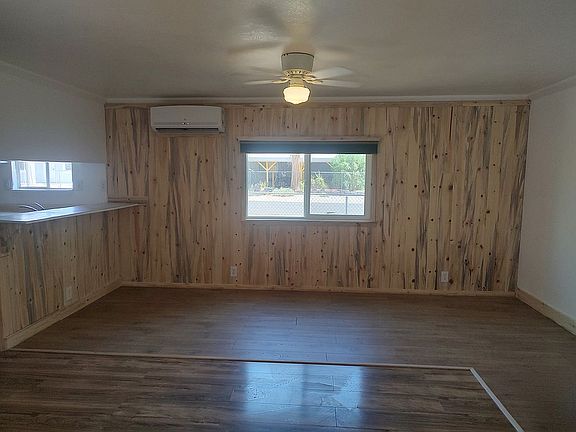 4th image of 186 Tanglewood Ln