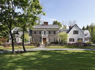 172 W Laurel Ave, Lake Forest, IL 60045