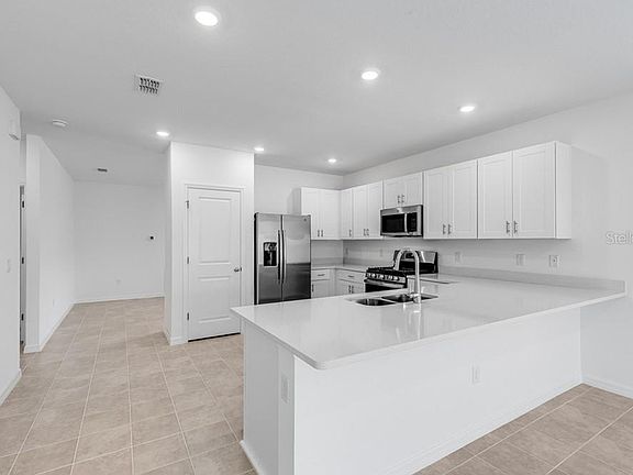 2nd image of 13803 SHELLMORE AVENUE