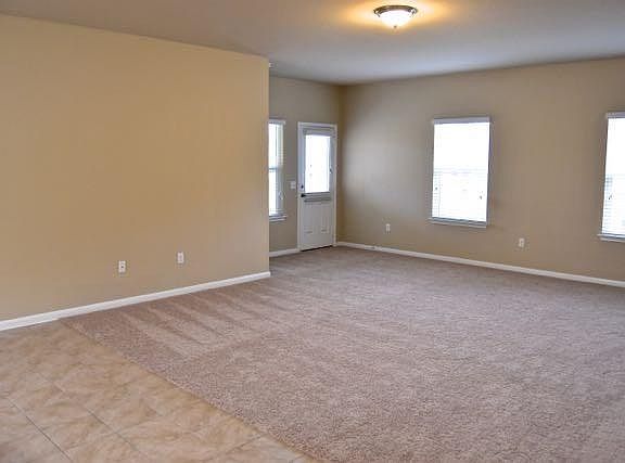4th image of 1610 Deodara Dr