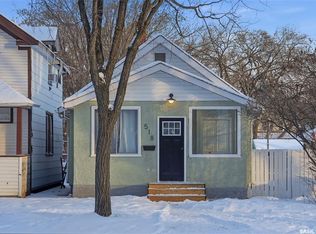 518 i AVENUE S, Saskatoon, SK S7M 1Y5