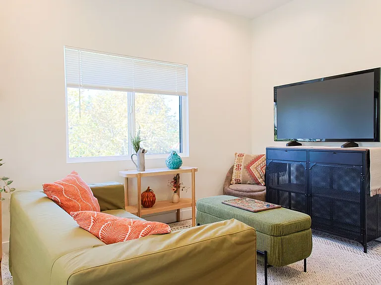 123 S Avenue 63 — Photo 1