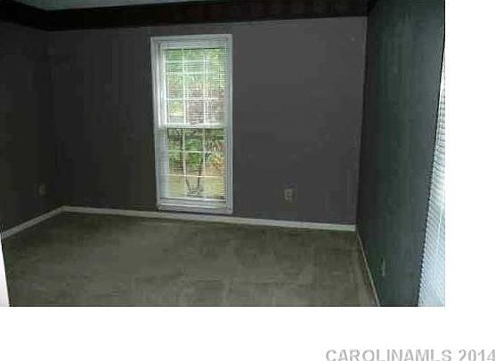 5th image of 11117 Sevilla Ct
