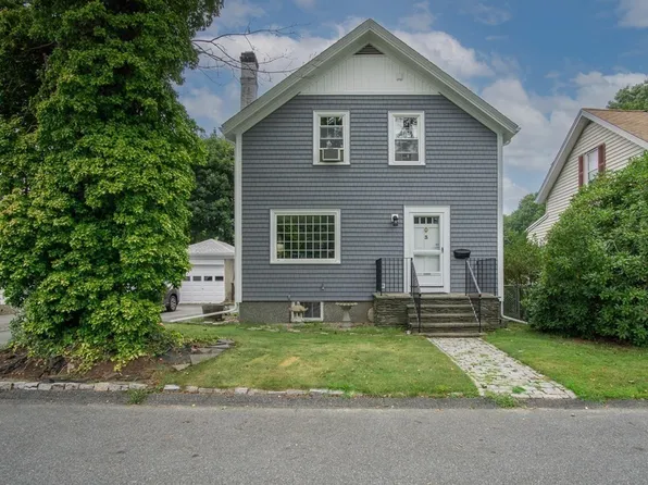 3 Johnson St, Dartmouth, MA 02747