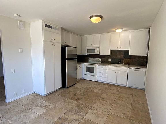 3rd image of 1716 Tiburon Ct