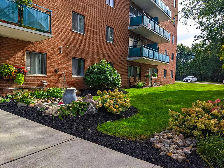 15 Brookland Ave #106 — Photo 3
