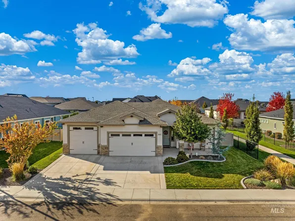1815 N Peakhurt Ave, Kuna, ID 83634