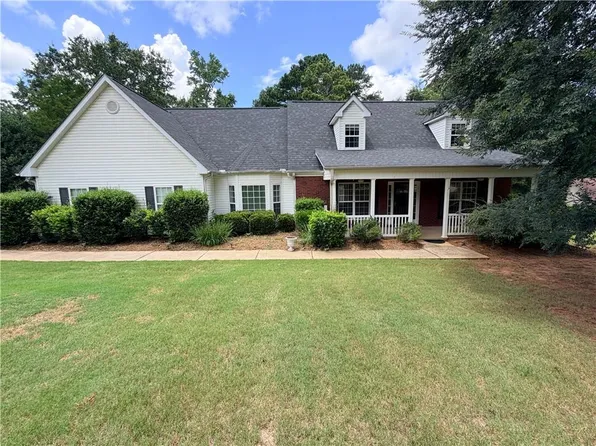 306 Park Chase Ct, Griffin, GA 30224
