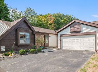 2240 Bridle Creek Dr SE #47, Grand Rapids, MI 49508