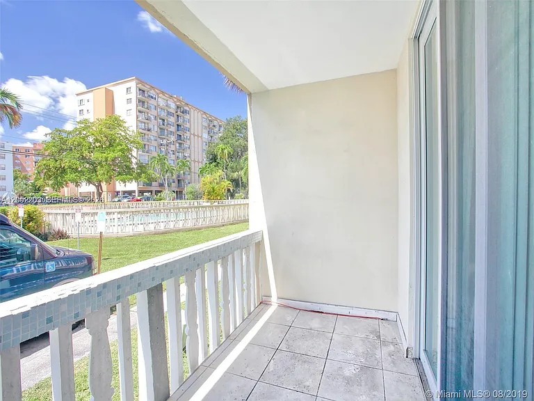 1475 NE 125th Ter #112A — Photo 25